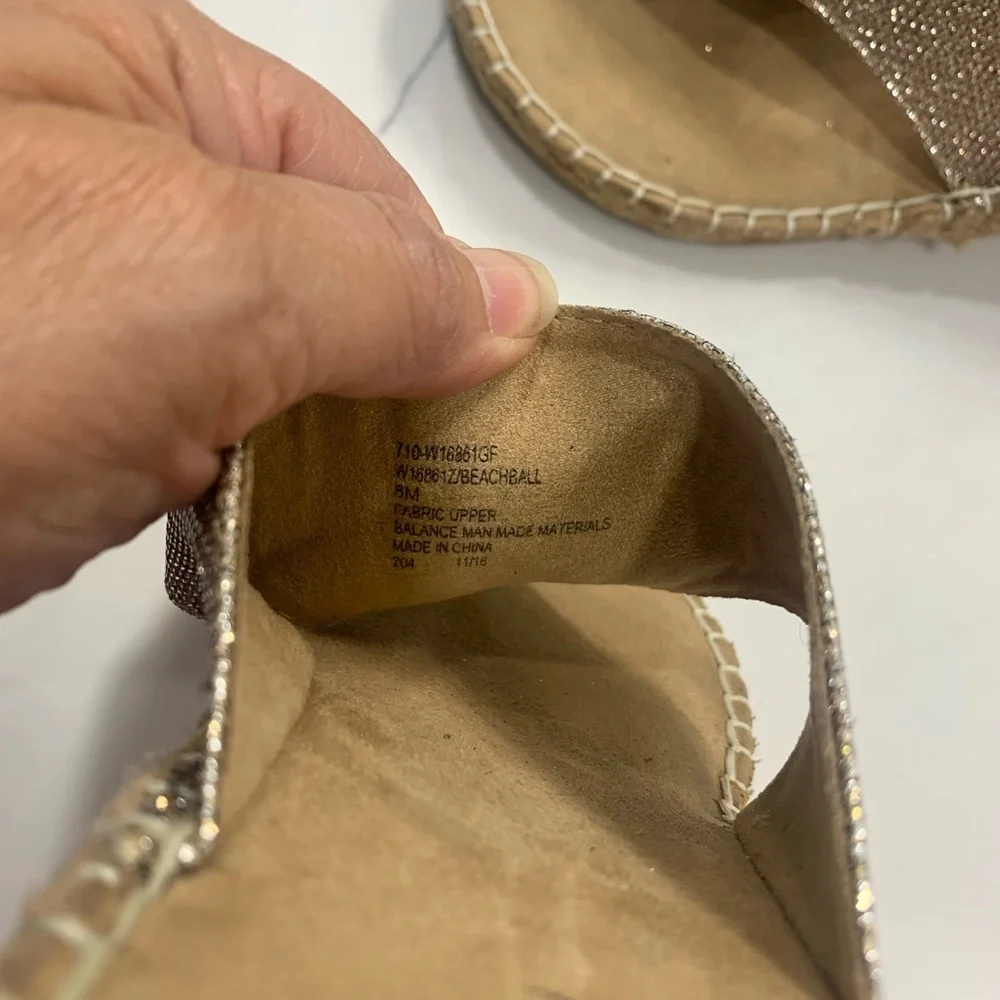 White Mountain Women’s Beachball Gold Glitter Fabric Espadrilles Size 8M‎